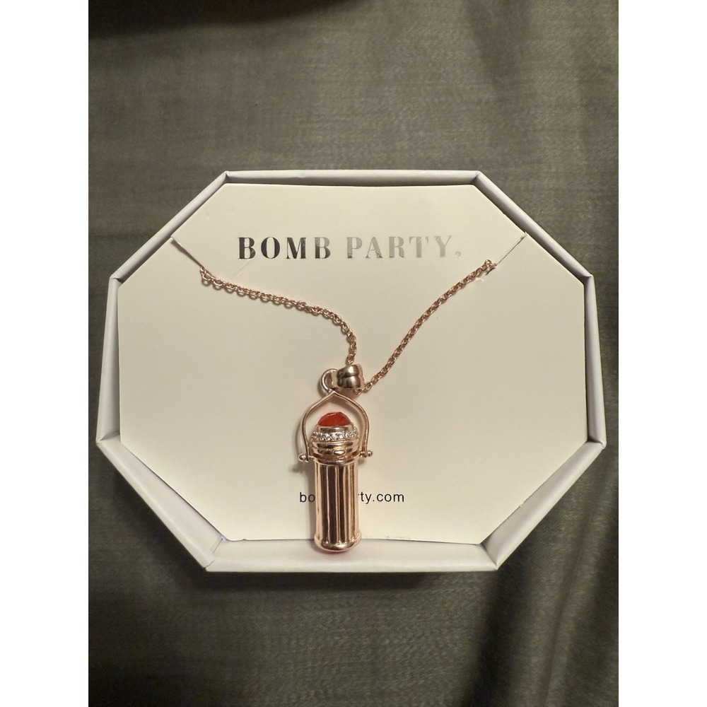 RBP 2866 You Are Stronger Than You Think Genuine Red Quartz Rose Gold‎ Necklace